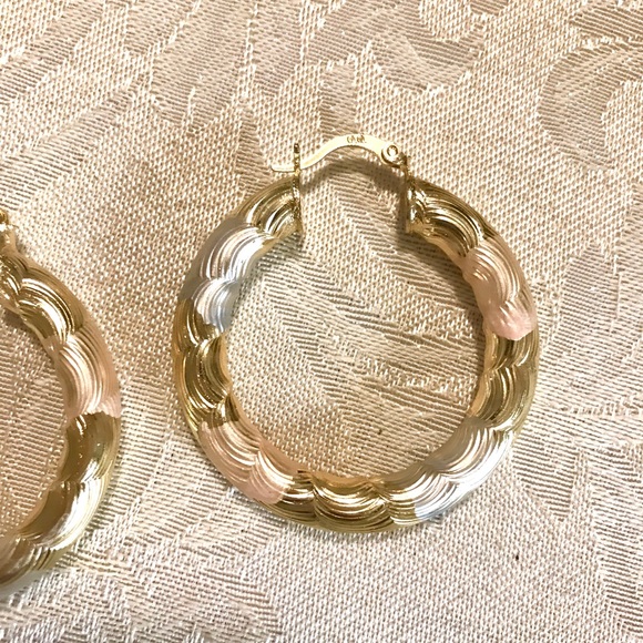 14K gold plate Tri-color Textured Hoop Earrings - Picture 3 of 4